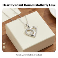 Mother Heart Necklace Symbolic Embrace Meaningful Keepsake for Family Moments