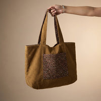 Tote Bag for Women in Soft Corduroy, Large Size School Bag and Shoulder Bag for Daily Use, Shopping Bag with Drawstring, Shoulder Handbags