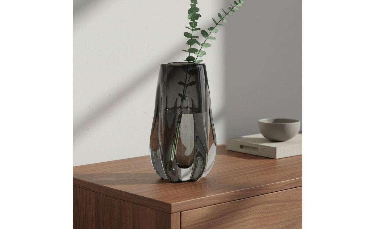Glass Flower Vase Light Luxury Design Tabletop Centerpiece Hand Blown for Office
