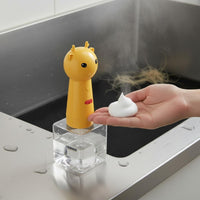 Pet Shampoo Latherer Smart Foaming Cat Dog Bath Latherer Easy to Use Deer Foam Dispenser