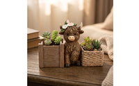 Scottish Cattle Planter Farmhouse-Style Cow Planter with Two Baskets Rustic Patio Statue for Balcony