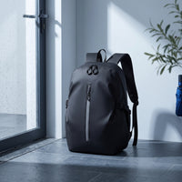 Streamlined Motorcycle Bag with Reflective Stripe Roomy Motorcycle Backpack Adjustable Daypack Long-Lasting for Commuters, Commuting