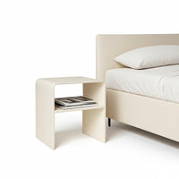 Light Luxury Stylish Transparent C-Shaped Table Modern Design Nightstand Minimalist and aesthetic Bedside Stand Space-Saving for Interior Decorators, Residents, Living Room, Small areas, Home Office, perusing corner