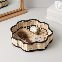 Two-Tone Paper Rope Tray Decorative Handwoven Catch-All Tray Rustic Scalloped Basket Lightweight for Coffee Table