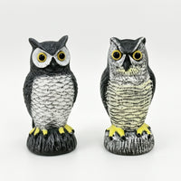 2 Pieces Feather-Textured Decorative Owl Ornament Set Stone-Look Base Plastic Owl Figurine Detailed Craft Home Decoration Collectible for Display
