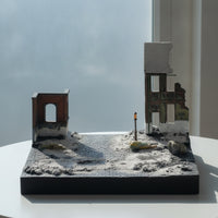 1/72 Scale Diorama Base WWII Battlefield Diorama Winter Theme Miniature Scene with Ruined Building Pre-Painted for Hobbyists, Collectors, Model Presentation Showcase