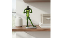 Resin Frog Figurine Nordic Design Dressed Frog Statue House Decoration Distinctive Gift Detailed Workmanship for Collectors