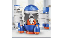 Interactive Spacecraft with Astronaut Figure Hands-on Spacecraft Ship with Astronaut Child-Friendly Vehicle Safe for Children