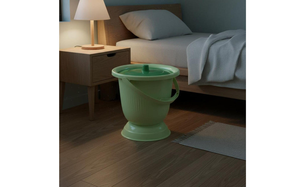 Portable Urinal with Handle Odor Sealing Portable Urinal Bucket Reusable Adult Chamber Pot with Lid for Elderly, Patients