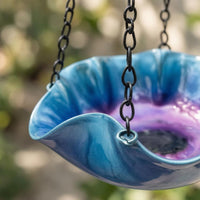 Hanging Feeder Tray Decorative Ruffled Petal-Rim Tray Easy to Clean