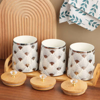 Ceramic spices Jars with Bamboo Lids Gold-Toned Seasoning Jar  Stylish Condiment Container  for Kitchen