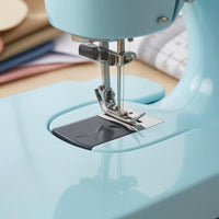 Foot Pedal Tabletop Sewing Machine Carrying Handle Compact Sewing Machine