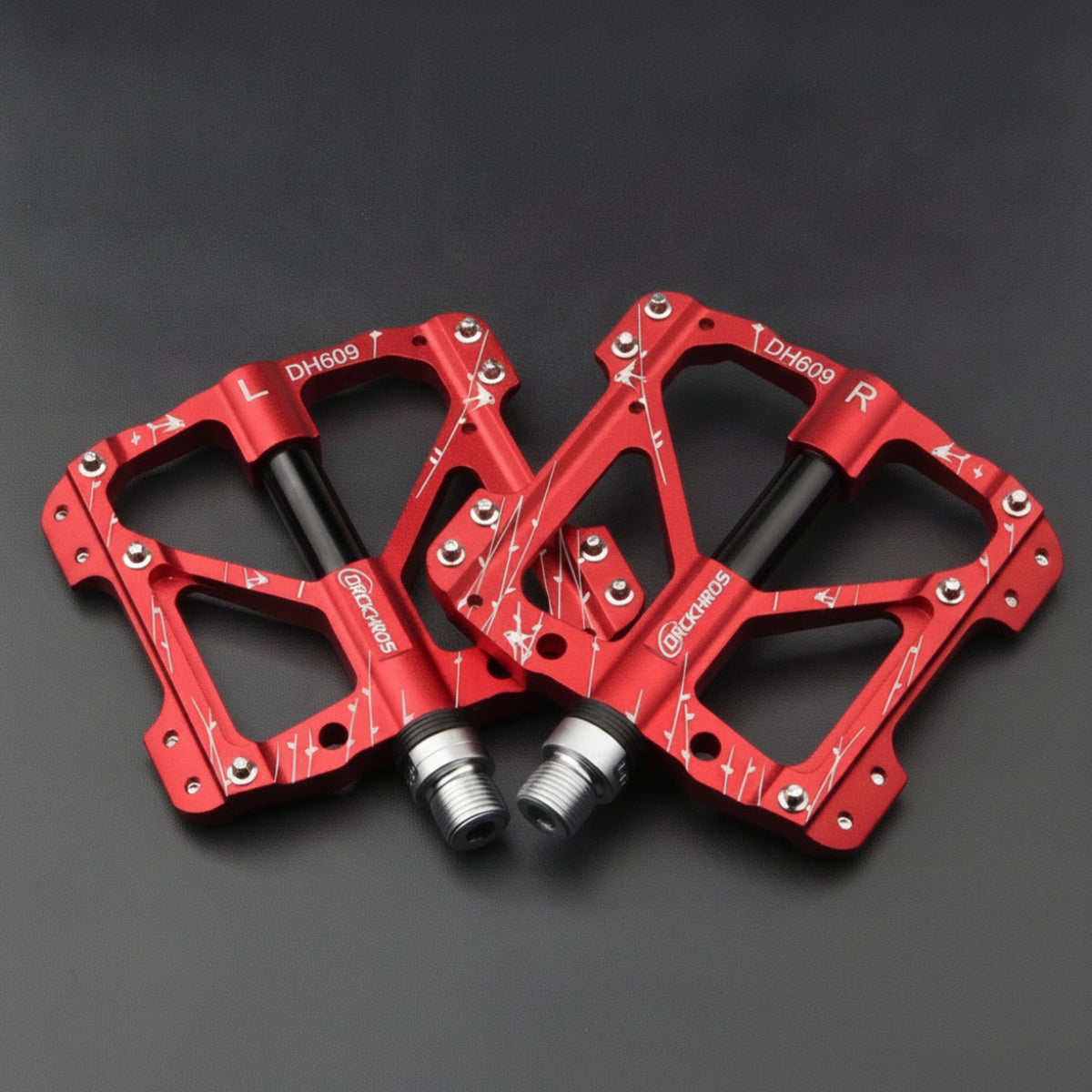 Flat Pedals Aluminum Alloy Flat Pedals Hollow for Cyclists, Commuters, Mountain Bikes, Trail Riding, Commuting