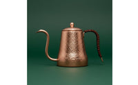 Precise Pouring Control Copper Gooseneck Kettle Artisanal Design Hand-Hammered Coffee Pot Vintage Design Pour-over Coffee Kettle All Stovetop Compatible for Baristas, Home Brewing, Cafe