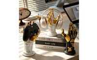 Multi-Functional Robotic Hand Headphone Stand Unique Aesthetic Futuristic Controller Holder Resin Material Mechanical Hand Display Stand Space-Saving for Office