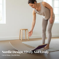Nordic Design Wooden Balance Board Natural Wood Wooden Wobble Board All Ages Fun Child-Centered Rocker Multifunctional for Adults, Toddlers, Exercise, Home Gym