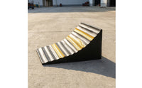 Heavy-Duty Vehicle Wheel Chock Non-Slip Rubber Wheel Chock Triangular Tire Stopper Long-Lasting for Truck Drivers, Fleet Operators, Loading Docks, Garages, Driveways