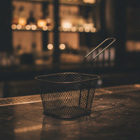 Rust Resistant French Fry Basket Long-Lasting Fry Basket with Handle Dishwasher Safe Easy to Clean for Restaurants