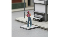 Highly Detailed 1/64 Scale Female Figure Lifelike Details Resin Miniature Scene Figure Exquisite Workmanship 1/64 Scale People Figurine Hand Painted for Hobbyists, Sand Table