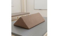 Pressure Relief Patient Turning Support Multi-Functional Pregnancy Side Sleeping Pillow Ergonomic Side Sleeping Support Pillow Removable Washable Cover for Women, Bedridden Patients, Elderly