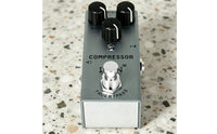 Attack Control Guitar Compressor Pedal Analog Circuit Compressor Pedal All-Metal Housing Audio Effect Box Compact Size