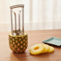 Handheld Pineapple Corer and Cutter Serrated Pineapple Corer Quick Fruit Tool Food-Grade for Kitchen