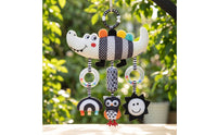 High-Contrast Hanging Toy with Rattle Rings Soft Soft Stroller Hanger Safe Baby Rattle Hanging Toy Early Development for Newborns