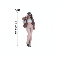 Mini Scene 1/64 Woman Figurine Compact Size Sunglasses Girl Figurine Realistic Details Scene Model Figure