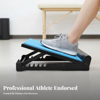 Non-Slip Surface Adjustable Slant Board Stable framework Adjustable Calf Stretcher Portable Exercise Equipment Foldable Design for rehabilitative Therapy Patients, Beginners, Fitness devotees, Rehabilitation Center, Home, Gym, exercise session