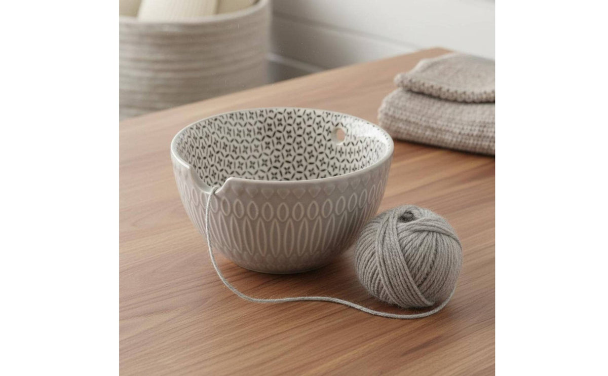 Prevents Tangles Ceramic Yarn Bowl Decorative Patterns Yarn Holder Bowl Embossed Exterior Crafting Tool Polished Glazed Interior for Knitters, Crocheters, Crafters