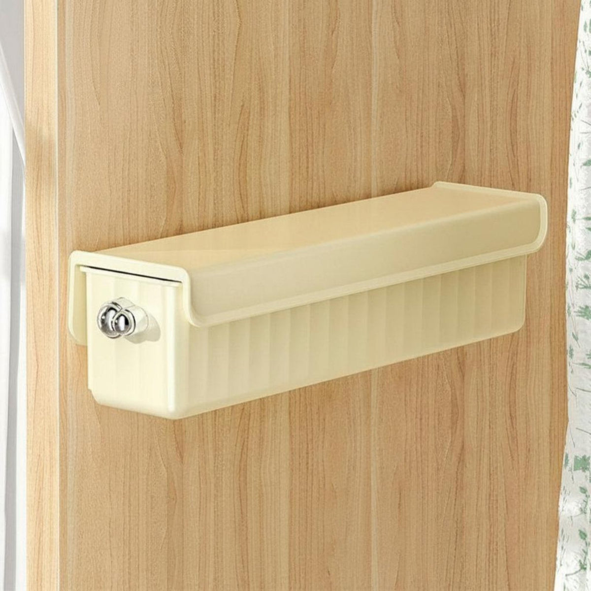 on the vertical surfaceMounted Intimates Holder particle-resistantresistant with Lid Compartment Storage container
