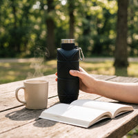 Collapsible Silicone Water Bottle with Lid for Outdoor Travel and Cycling, 700ml