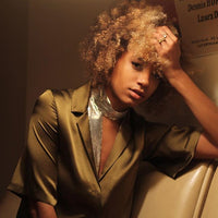 Fashion Sequin Scarf Necklace for Women, Versatile Nightclub Style Metal Sequin Bib Necklace