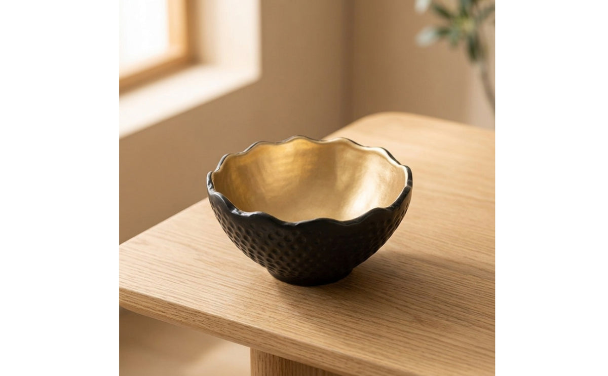 Open-Top Bowl with Rim