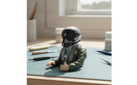 Authentic RC Pilot Figure with Goggles Sturdy Miniature Pilot Torso Versatile Figurine Long-Lasting for Modelers, Hobbyists, Cockpits, Displays