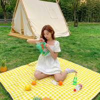Picnic Blanket and Camping Mat with Soft Filling, Waterproof Mat for Groups, Oxford Cloth Beach Blanket with Integrated Handle Bag, Beach Mat