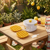 Ice Cube Tray with Storage Bin Two-Layer Ice Cube Tray with Scoop Container 50-Grid Compact for Hosts, Freezer, Home Kitchen
