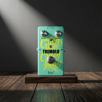 Metal Tremolo Pedal with Toggle Switch Compact Tremolo Pedal Analog Negative Center for Guitarists, Pedalboard