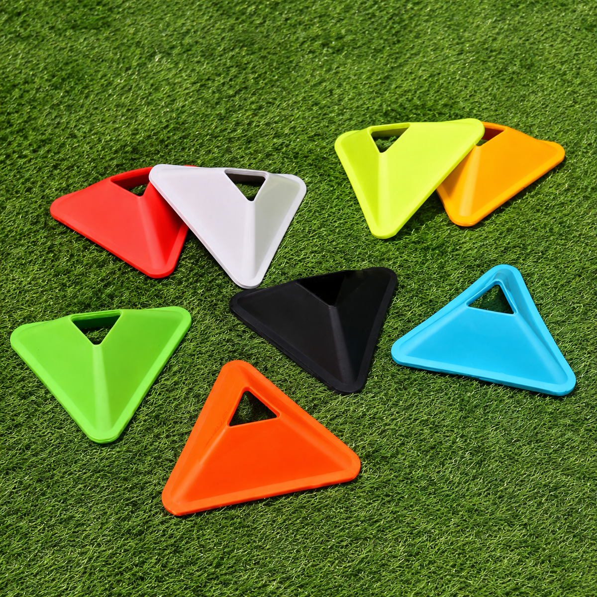 Football Training Cones, Flexible Triangular Disc Marker Cones 18cm PE Sports Equipment for Agility
