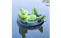 Frog on a Tire Base Yellow Eyes Buoyant Frog Ornament Unique Design for Pond, Aquarium