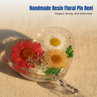 Creative Dried Flower Retractable Badge Reel, 360° Rotating Holder, Decorative Office Accessory