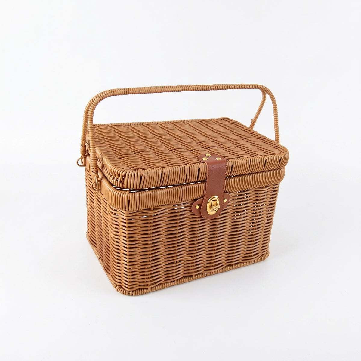Structured Rectangular Wicker Storage Basket Bin Secure Latch Lidded Basket Organizing Decorative for Picnic