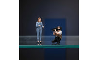 2 Pieces Reporters and Cameraman Figure Set Authentic Reporters Figure Compact 1/64 Scale Figures for Hobbyists