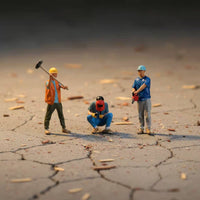1:32 Scale Construction Worker Realistic Intricate Tiny Construction Worker Model Sand Table Display Figure for Photographers