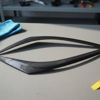 2 Pieces Carbon Fiber Headlight Eyebrows Self Headlight Eyebrow Easy Installation Carbon Fiber Headlight Molding for Car Enthusiasts