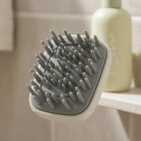 Shampoo Brush Densely Packed Hair Washing Brush Flexible Bristles Handheld Head for Shampooing