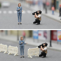 2 Pieces Reporters and Cameraman Figure Set Authentic Reporters Figure Compact 1/64 Scale Figures for Hobbyists