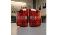 Assembly Red Lens with Wiring Easy Installation Taillight for Truck Owners