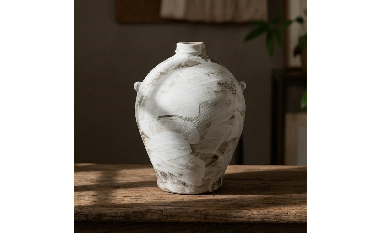 Ceramic Vase Hand Painted Decorative Vase Antique Style Vessel for Interior Designers