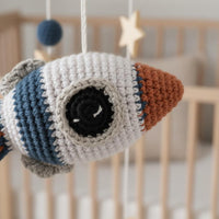 Spacecraft Crib Mobile Nordic Style Wooden Crib Visual Tracking Coordination for Infants, Infants
